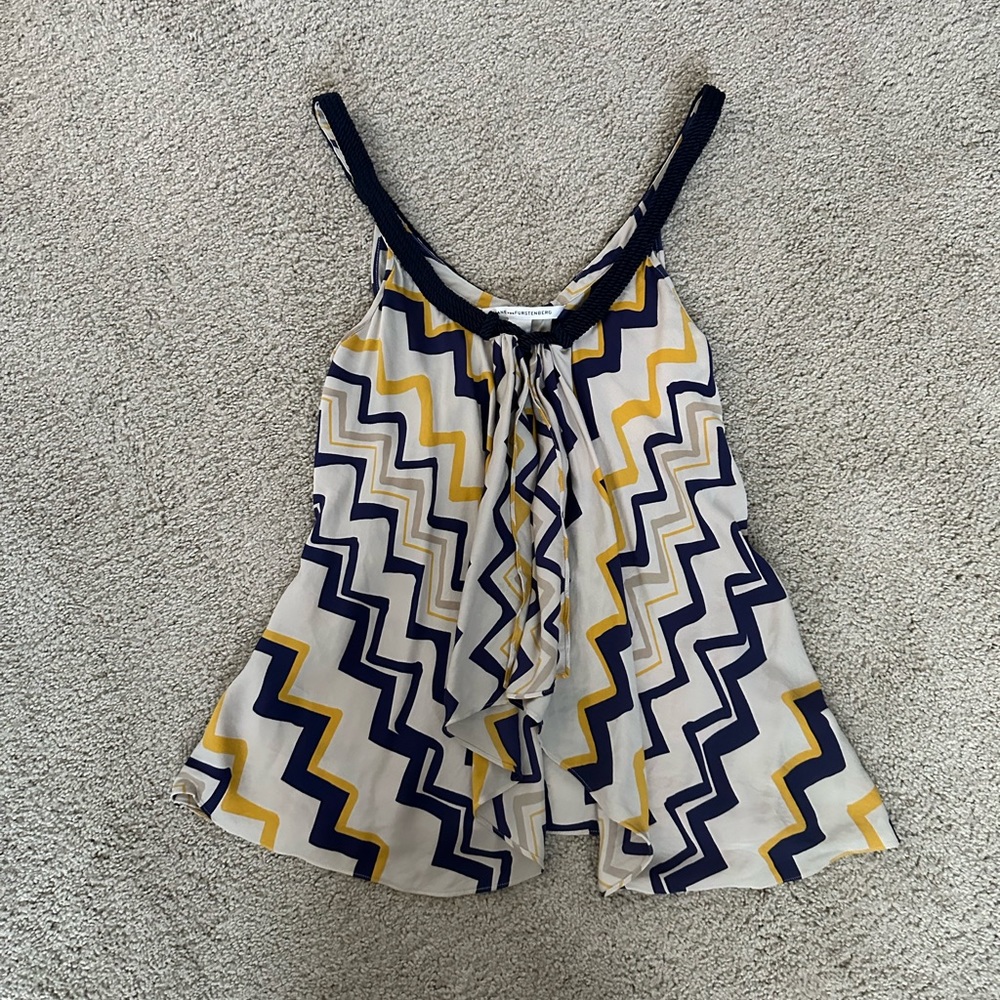 Diane von Furstenberg shirt. 96% silk.